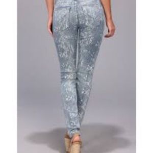 NWOT Nico Mid Rise Super Skinny HUDSONS Teal/Black